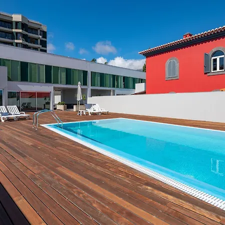 Luxury Nogueira Iv By Madeira * فونشال