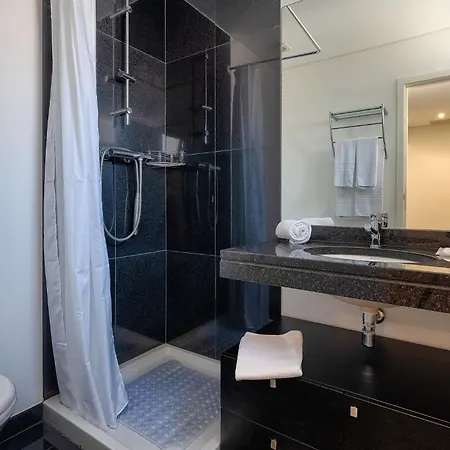 Luxury Nogueira Iv By Madeira Villa