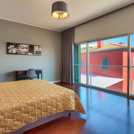 Villa Luxury Nogueira Iv By Madeira *