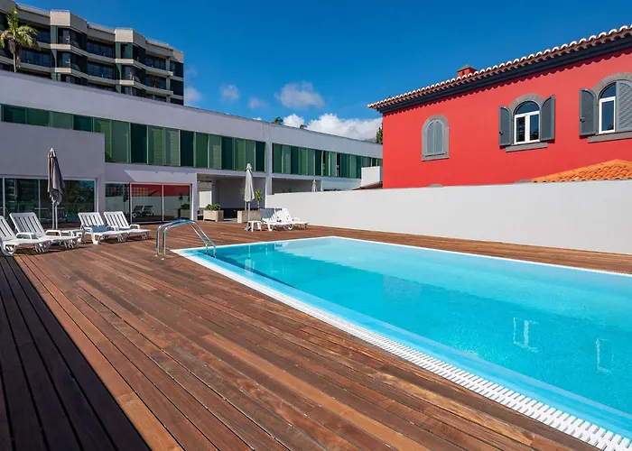 Luxury Nogueira Iv By Madeira * פונשל