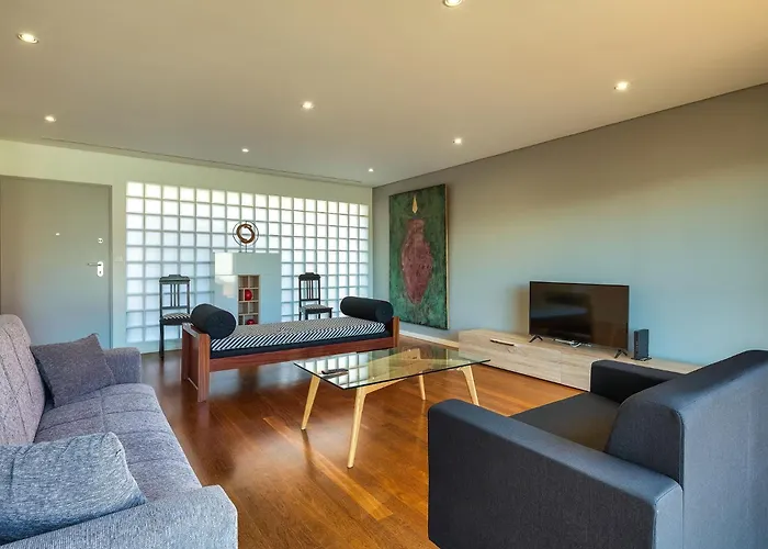 Luxury Nogueira Iv By Madeira * פונשל