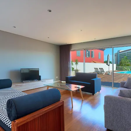 Villa Luxury Nogueira Iv By Madeira